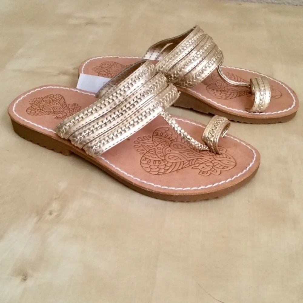 Girls sandals